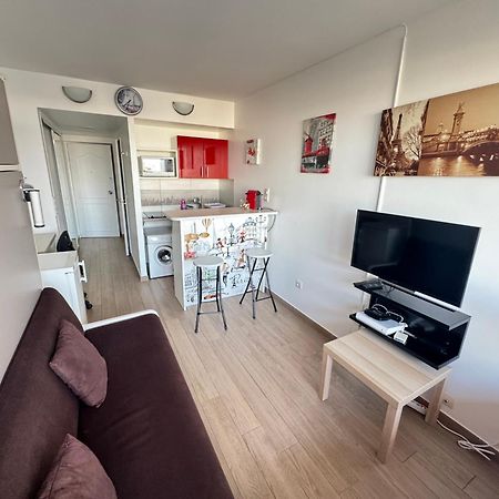 Paris La Defense Studio Пюто Екстер'єр фото