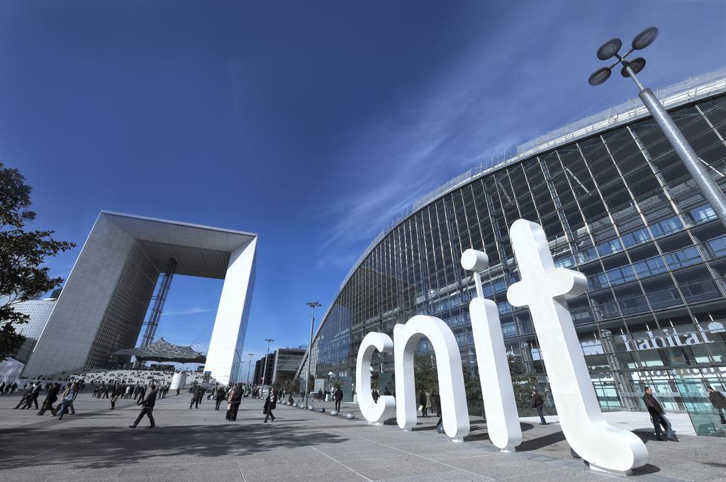 Paris La Defense Studio Пюто Екстер'єр фото